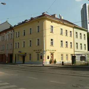 beta-pension.praguehotelsweb.com/